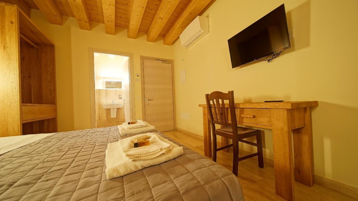 Destiny Suite E Relax Soave Habitación foto