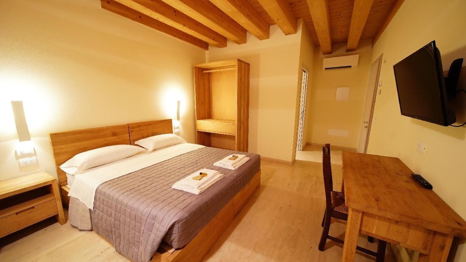 Destiny Suite E Relax Soave Habitación foto